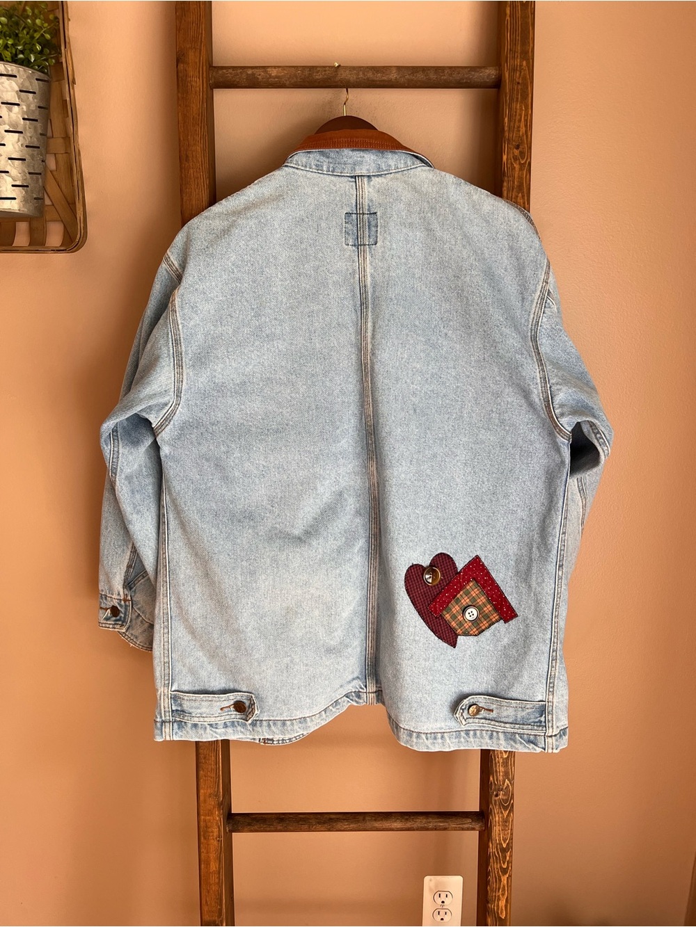 Sun Belt Denim Jacket with Corduroy Collar and Patchwork Details - Picture 2 of 8
